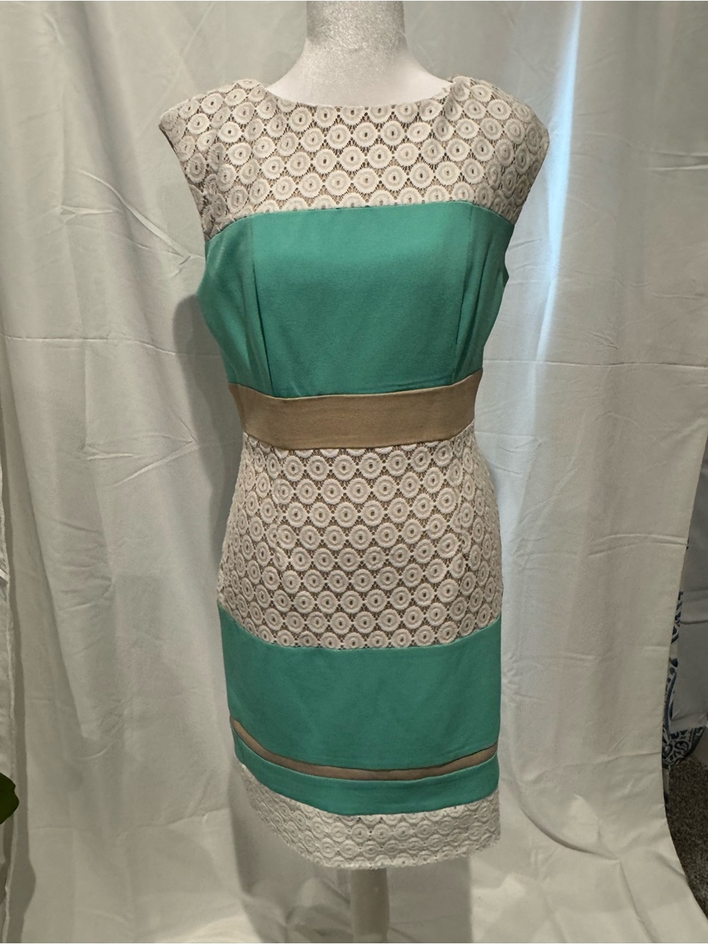 Studio One Mint and Cream Lace Sheath Dress